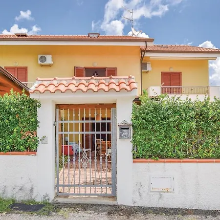 Matilde Holiday home Staletti